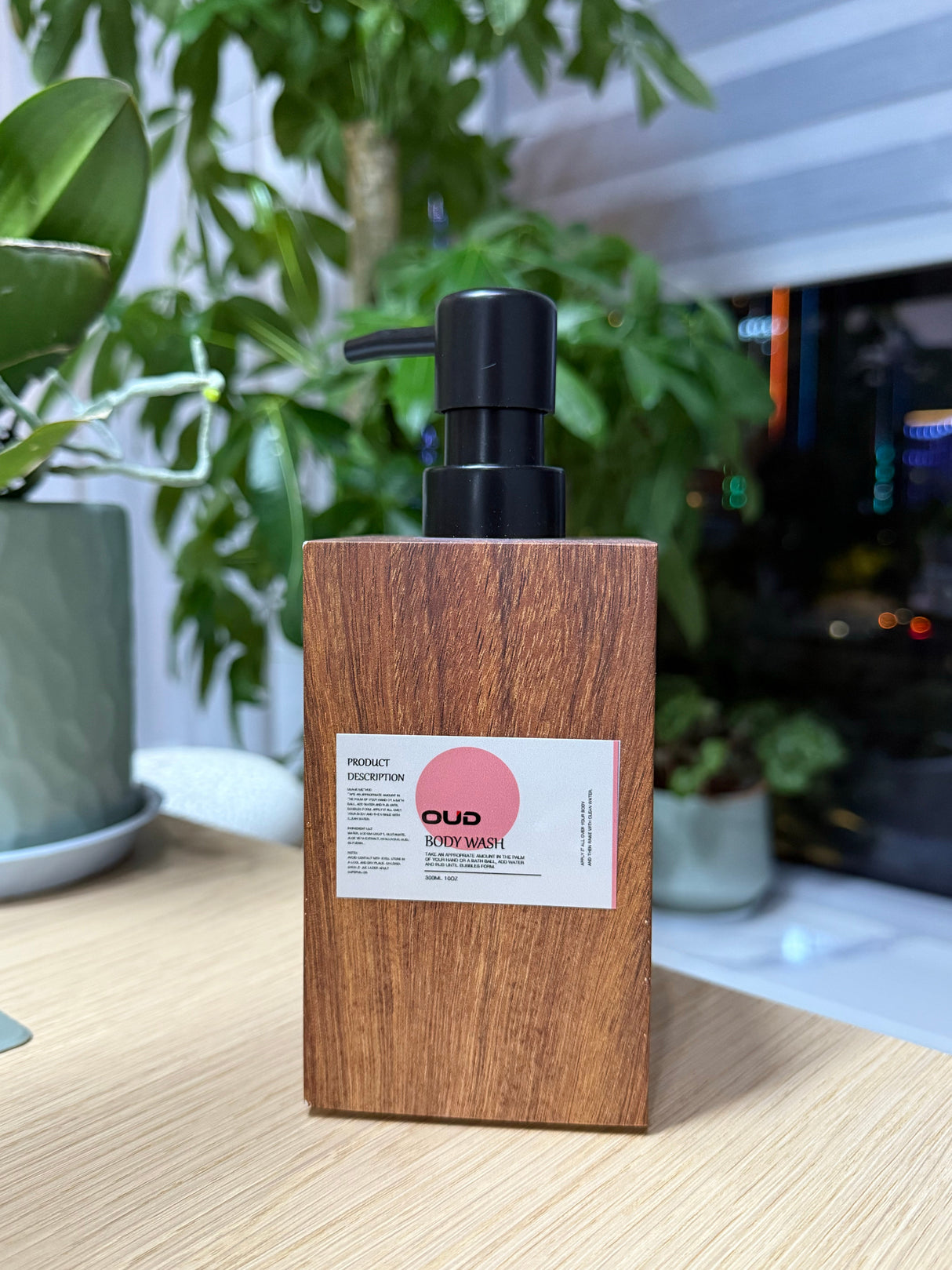 OUD Botanical Body Wash