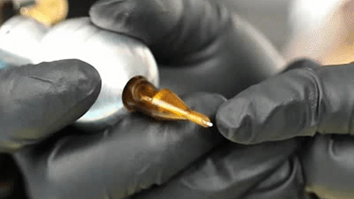 How To Avoid Tattoo Ink Spitting Out During Tattooing? – wormholesupply